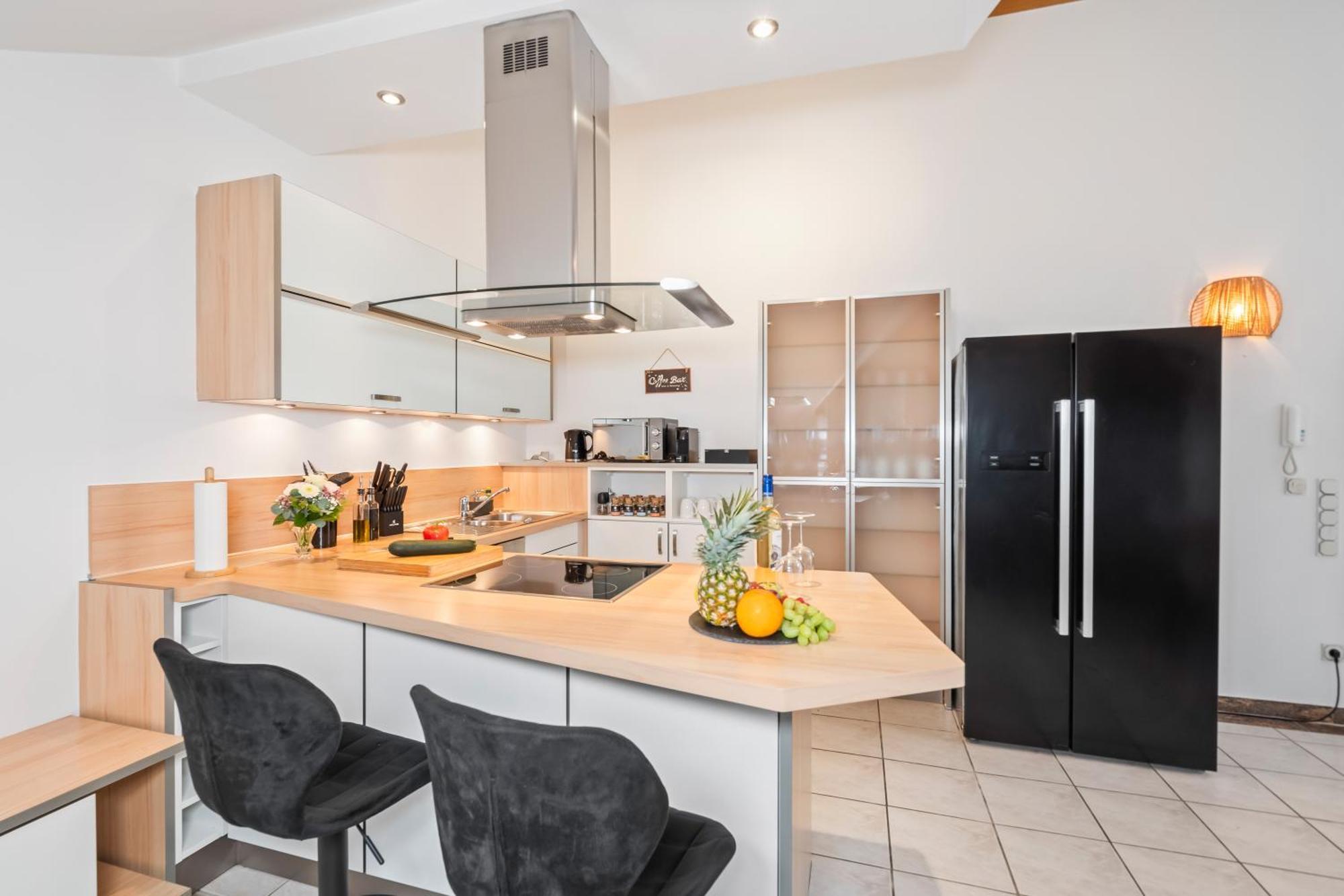 Stadtoase Fulda Mit Flair - Whirlpool, Balkon, 2Xparkplaetze, Highspeed Wlan Εξωτερικό φωτογραφία